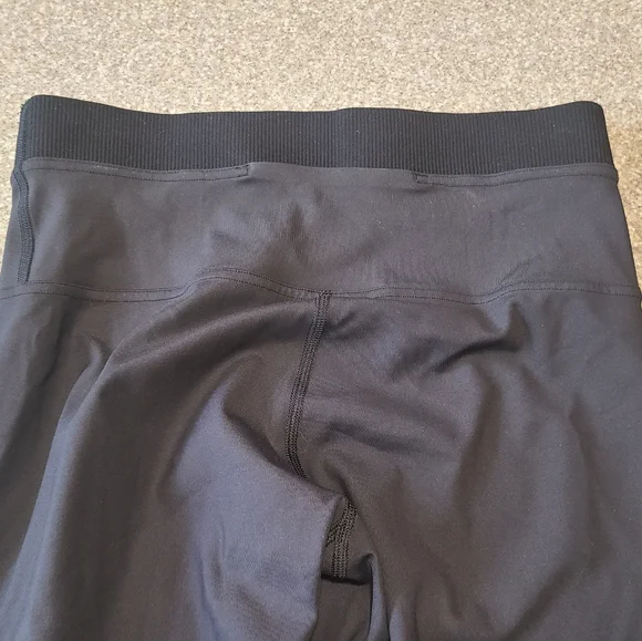 Womens Lululemon Power Position High Rise Legging Size 6 - Picture 5 of 6